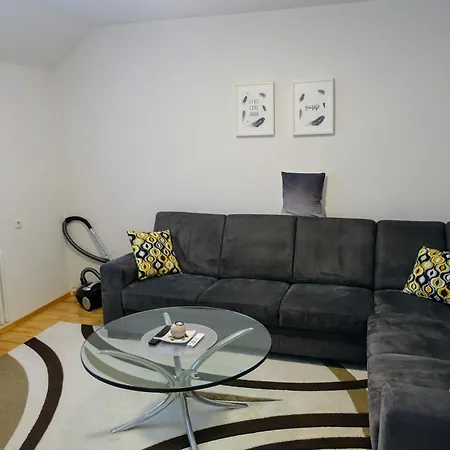 Perfekt, Ruhig Gelegene Fewo! 아파트 빌레펠트